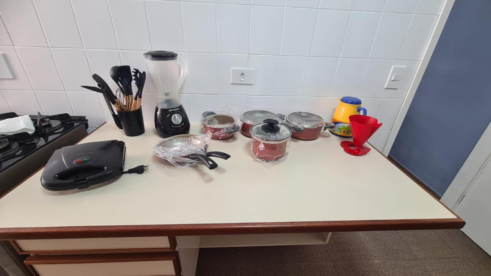 Apartamento Confortavel 2 Dorm No Tortuga Enseada Appartement Guarujá Buitenkant foto